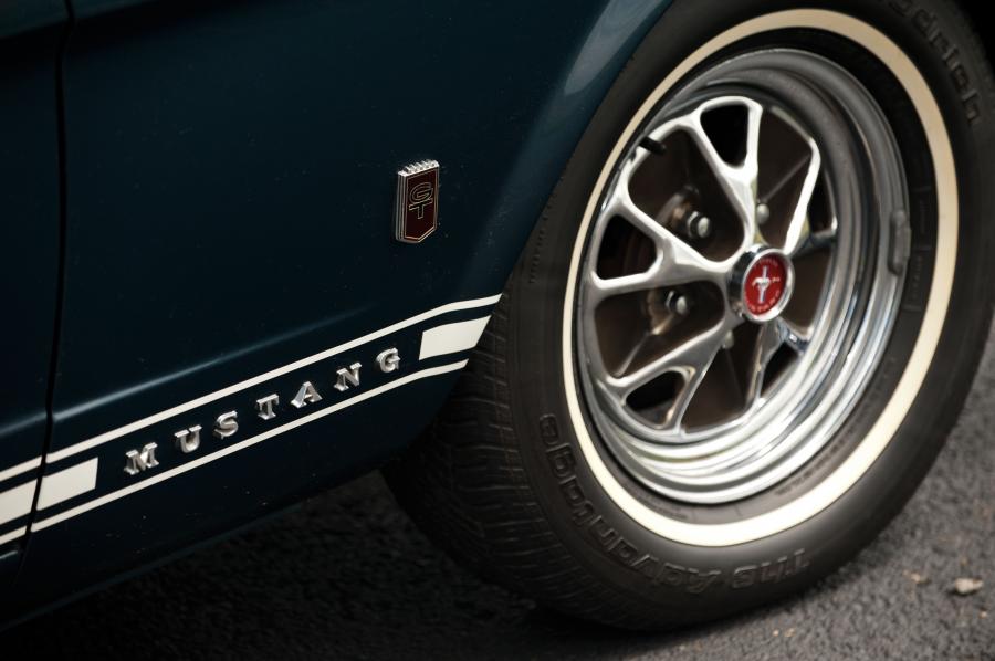  Ford Mustang 289 K-Code Convertible 1965 года  (фото 16 из 20)